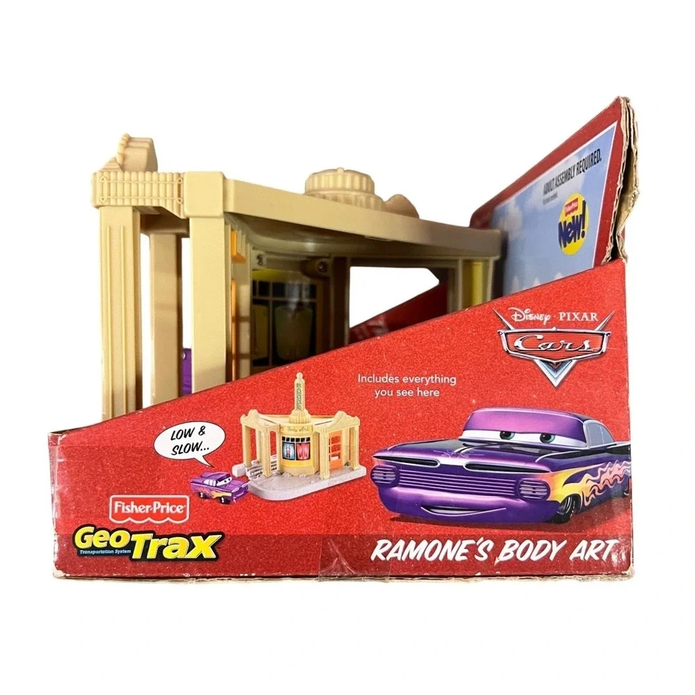 GeoTrax Ramones Body Art Playset Pixar Cars